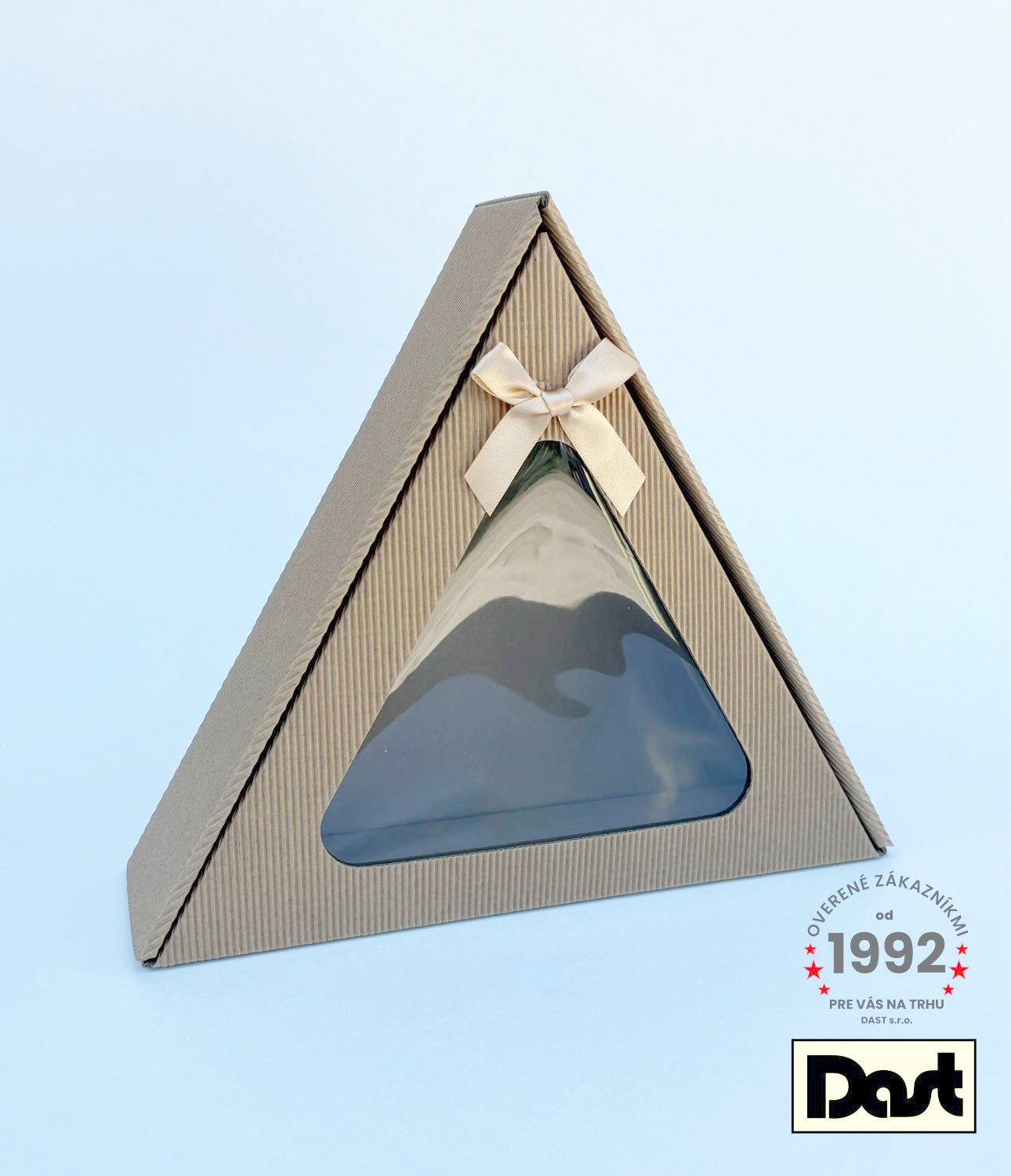 Krabička s okienkom trojuholník 27x27x27x8cm VLNKA MASLA