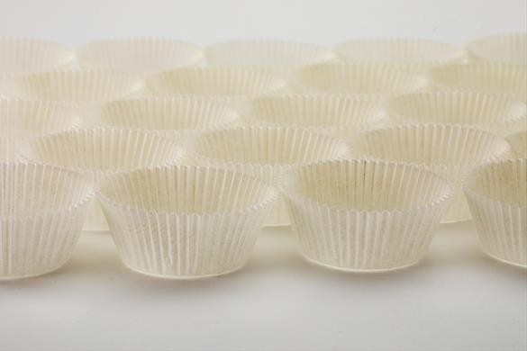 Cukrárenské košíčky 35x20,5 biele N.4