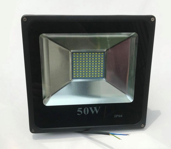 LED REFLEKTOR 50W, 3500 Lumen, 50 000 hodin